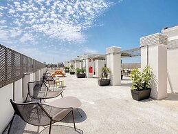 Livensa Living Studios Valencia Marina Real