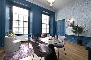 Thirty Castle Street