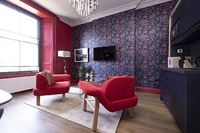 Thirty Castle Street