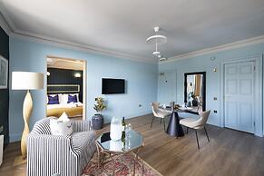 Thirty Castle Street