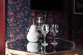 Thirty Castle Street