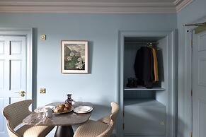 Thirty Castle Street