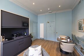 Thirty Castle Street