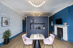 Thirty Castle Street