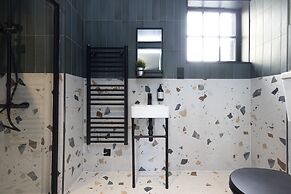 Thirty Castle Street