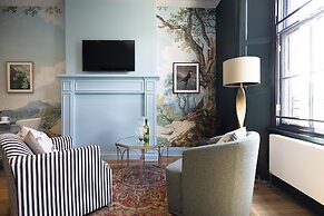 Thirty Castle Street