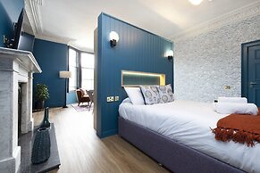 Thirty Castle Street