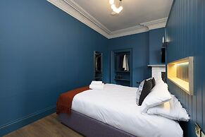 Thirty Castle Street