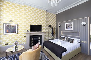 Thirty Castle Street