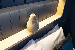 Thirty Castle Street