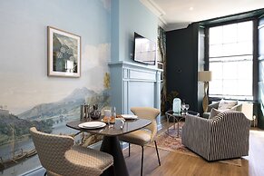 Thirty Castle Street