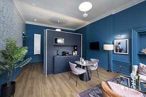 Thirty Castle Street