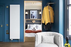 Thirty Castle Street