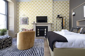 Thirty Castle Street