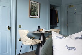 Thirty Castle Street