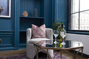 Thirty Castle Street