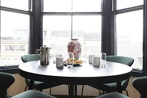 Thirty Castle Street