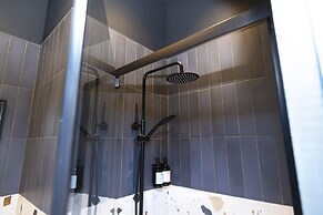 Thirty Castle Street