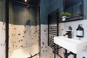 30 Castle Street Aparthotel