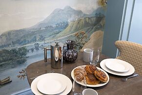 Thirty Castle Street