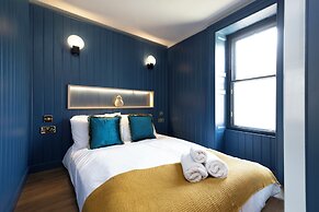 30 Castle Street Aparthotel