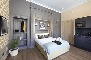 Thirty Castle Street