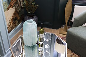 Thirty Castle Street