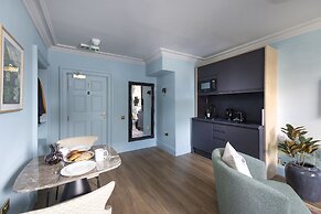 Thirty Castle Street