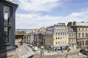 Thirty Castle Street