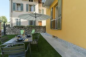 Sunflower Apartment 1 With Terrace in Baveno