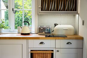 5br-10guests-fireplace-hottub-pets ok - Parking