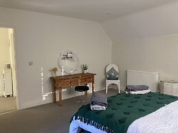 5br-10guests-fireplace-hottub-pets ok - Parking