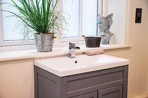 5br-10guests-fireplace-hottub-pets ok - Parking