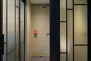 Moxy Brooklyn Williamsburg