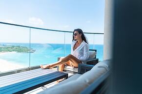 Fourteen at Mullet Bay