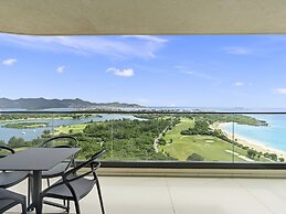 Fourteen at Mullet Bay