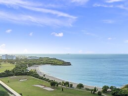 Fourteen at Mullet Bay