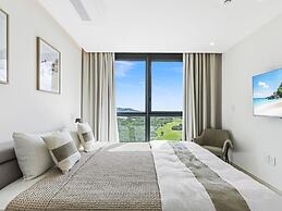 Fourteen at Mullet Bay