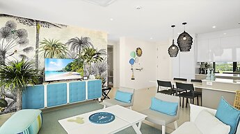 Fourteen at Mullet Bay