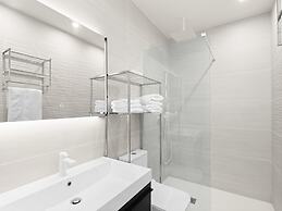 Fourteen at Mullet Bay