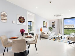 Fourteen at Mullet Bay