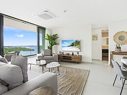 Fourteen at Mullet Bay