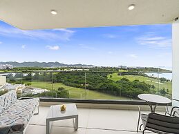 Fourteen at Mullet Bay