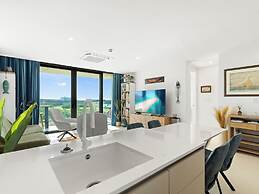 Fourteen at Mullet Bay