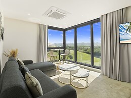 Fourteen at Mullet Bay