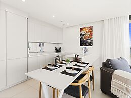 Fourteen at Mullet Bay