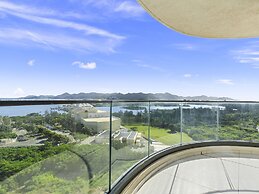 Fourteen at Mullet Bay