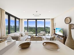 Fourteen at Mullet Bay