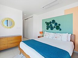 Fourteen at Mullet Bay