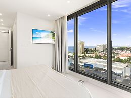 Fourteen at Mullet Bay